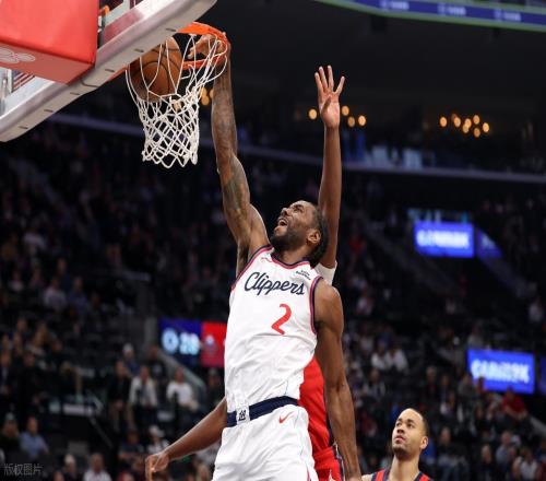 繼續(xù)北伐！小卡復(fù)出23+3+5刷新紀錄！打爆鵜鶘，快船鋒線兩大奇兵