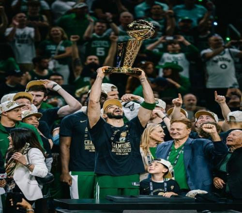 來了！跟腱撕裂，10個月歸來，塔圖姆即將復(fù)出，東部要變天了