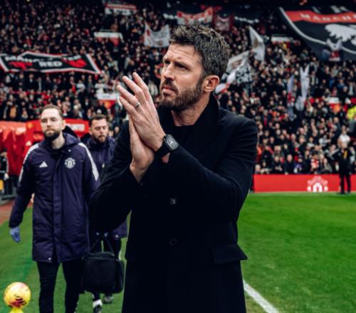 7輪19分英超第1，卡里克獲封“卡圣”，名宿：曼聯(lián)還是要請(qǐng)名帥