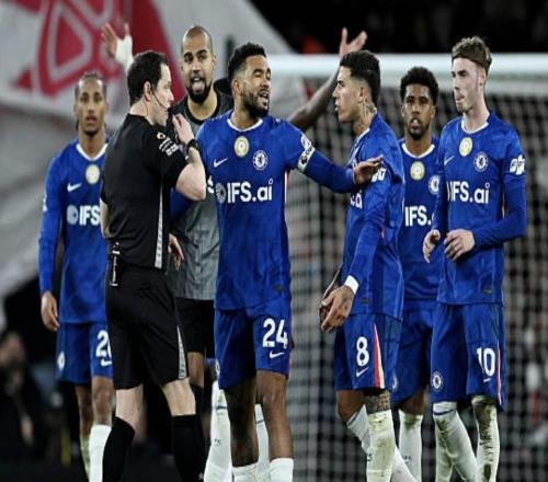 桑切斯本賽季整體發(fā)揮穩(wěn)定，但三場(chǎng)“戰(zhàn)犯”有兩場(chǎng)是踢阿森納