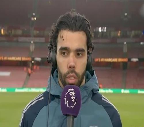 拉亞：撲出加納喬那球確實(shí)非常困難，當(dāng)時(shí)我的視線受到了影響