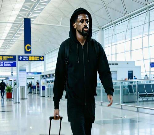 好飯不怕晚！布羅金頓凌晨就到，遼籃第二階段必將重新?lián)P帆起航