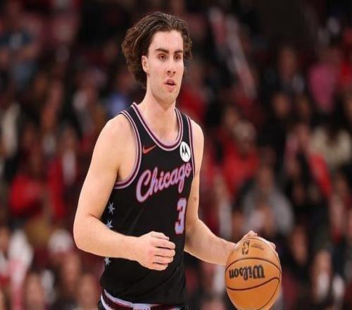 塞克斯頓22分3板2助3斷公牛12097逆轉戰勝雄鹿