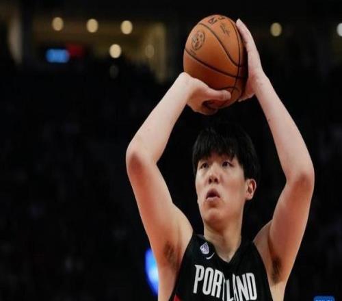 7月楊瀚森和王俊杰有可能回歸，中國男籃爭取小組第二進(jìn)入世預(yù)賽第二階段