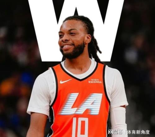 17分逆轉(zhuǎn)奇跡！快船交易成就翻盤大腿！