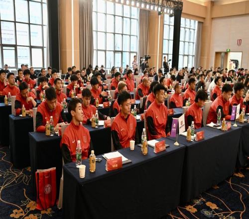 2026賽季中超聯(lián)賽來了！成都蓉城舉行新賽季出征儀式