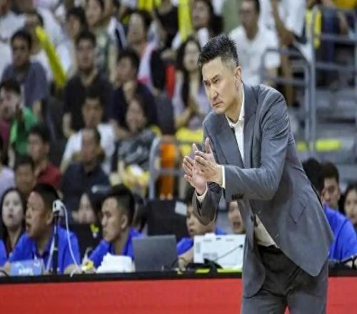 CBA廣東戰(zhàn)新疆倒計時8天，崔永熙麥考爾迎首秀，徐杰復出小胡缺席