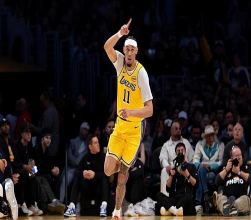 頂級吃餅高手，湖人接下來應該安排他多與東契奇一起出場