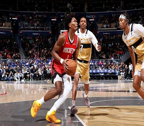 明明其他能力都非常出色，但火箭卻非要讓他擔(dān)任控衛(wèi)的角色