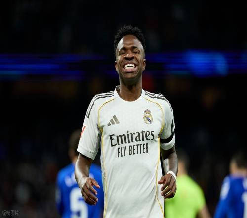 西甲最新積分戰(zhàn)報姆巴佩又是個傷心的賽季皇馬連敗落后巴薩4分