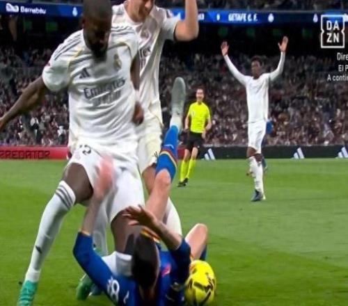 皇馬主場爆冷輸球，呂迪格暴力動作未被罰下引發(fā)爭議