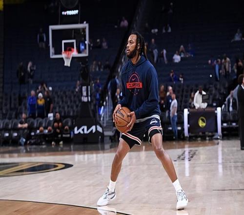 復(fù)出后首戰(zhàn)效果一般，快船后場新援能否及時調(diào)整自己的狀態(tài)呢