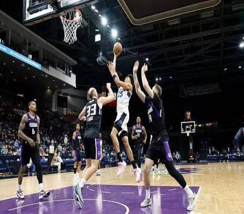 完爆了開拓者二隊，但森林狼鋒線新星還是沒有辦法得到更多機會