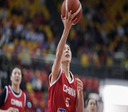 三分球28中5，中國女籃熱身賽歷經加時賽7469戰勝巴西隊