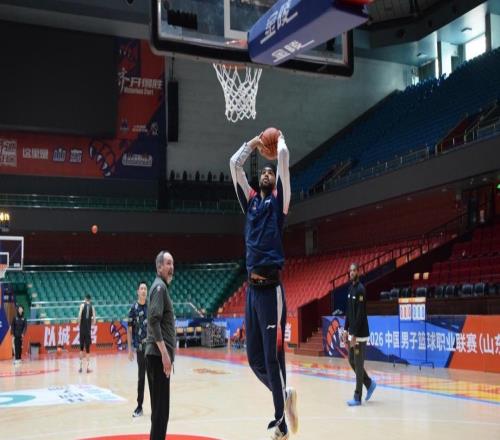 新援瓊斯迎常規賽首秀！5日晚客戰廣州，高速男籃力爭馬年開門紅