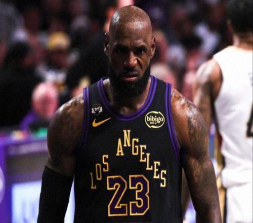 湖人110101鵜鶘！老詹把話挑明，東契奇兩點該批，里夫斯好消息