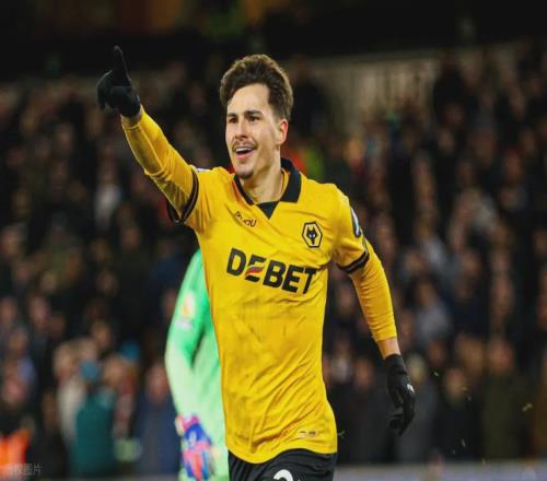 徐彬下賽季有機(jī)會(huì)踢英超狼隊(duì)觸底反彈，21絕殺利物浦豪取2連勝