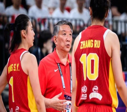 險遭19分大逆轉(zhuǎn)！女籃險勝巴西卻遭狂批：宮魯鳴集訓(xùn)3個月在干啥