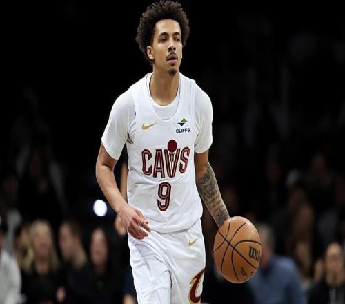 不斷搶下前場籃板，騎士替補后場在這方面的能力確實是相當突出