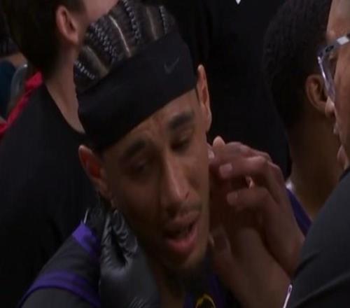 狂贏92分！被胖虎肘歪脖子硬抗，艾妃啊，這才是湖人的中鋒