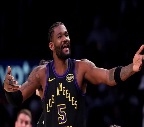 先發(fā)中鋒關鍵時刻又被雪藏，結果湖人卻抓住了機會穩(wěn)住了局面