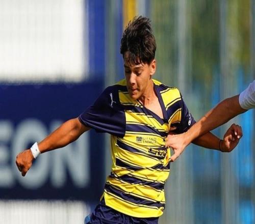 斯基拉：多特、尤文、拜仁關注帕爾馬16歲前鋒塔利恩特