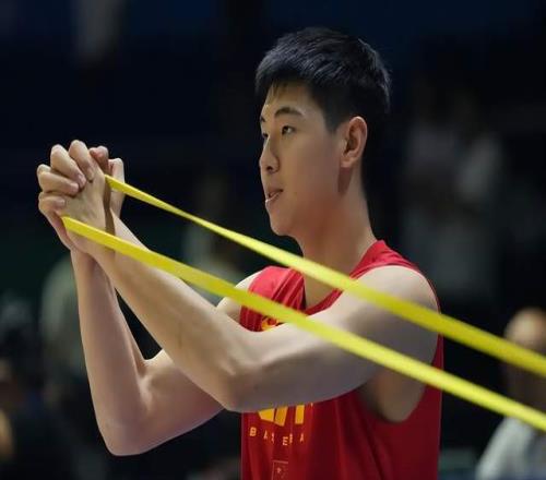 廣東最新消息！崔永熙傷勢痊愈，胡明軒再次受傷，奎因目標總冠軍