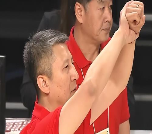 中國男籃最新消息！重回亞洲前二，郭士強被FIBA審查，籃協(xié)撈人