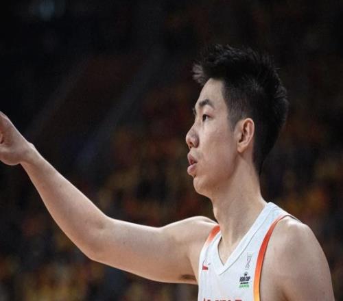 丁彥雨航，多么“奇葩”的國產(chǎn)球員
