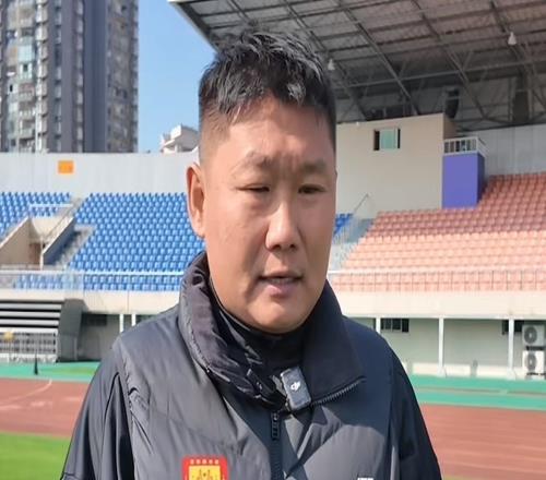 劉建業談目標：希望在立足中超的基礎上，有更多年輕人站出來