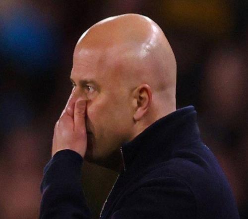 隨著倒數(shù)第一21爆冷+切爾西笑納！英超最新積分榜：利物浦倒下