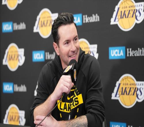 湖人11月以來首次，雷迪森高度評(píng)價(jià)，兩人發(fā)揮功不可沒