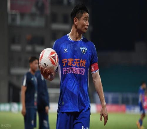 魯能王牌功勛正式離開俱樂部，曾是國足全能球員，表現可圈可點