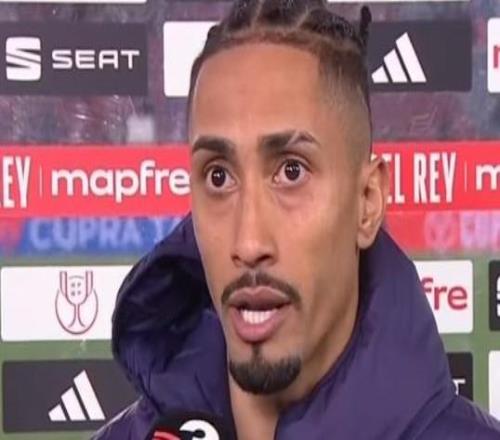 拉菲尼亞：為球隊(duì)感到驕傲，我們今天的表現(xiàn)配得上進(jìn)決賽