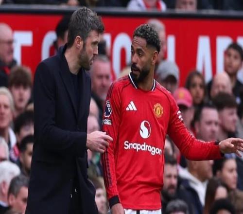 電訊報(bào)：多古傷缺后曼聯(lián)左路缺乏寬度，夏窗預(yù)計(jì)將引進(jìn)左邊鋒