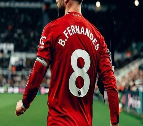 奈何紛紛吐餅，曼聯(lián)球員創(chuàng)造的10次機會里有8次來自B費