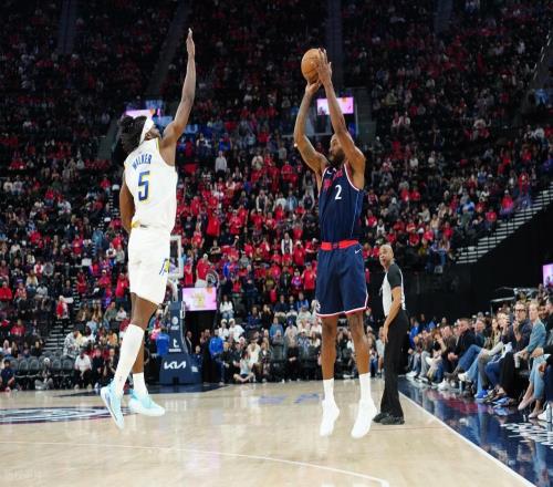 霍勒迪砍35+11,仍無緣今日最佳，因為倫納德3節(jié)就創(chuàng)隊史第二紀(jì)錄