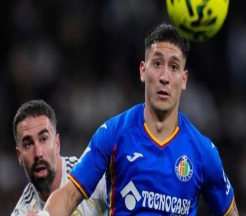 薩特里亞諾：走進(jìn)伯納烏時皇馬展示歐冠獎杯，我一眼都沒看