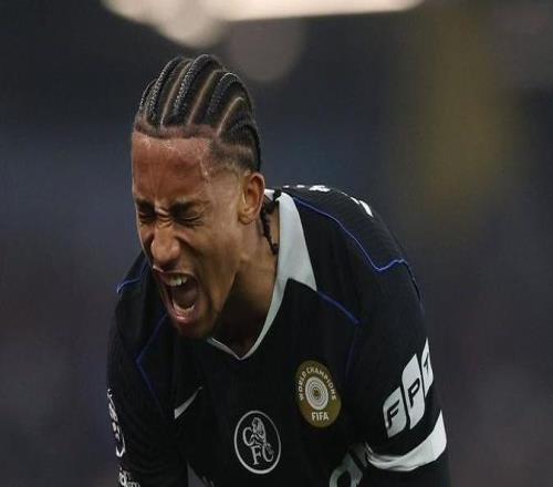 佩德羅帽子戲法超越德羅巴，帕爾默建功，切爾西41維拉比肩曼城