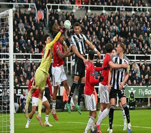 紐卡斯?fàn)?1曼聯(lián)奧蘇拉絕殺