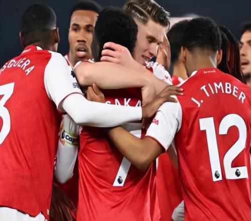 隨著槍手10，曼城22，曼聯(lián)12，英超最新排名出爐！36名差3分