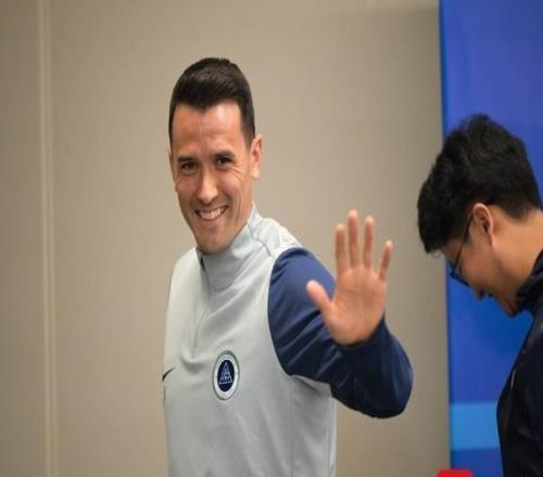 重回鳳凰山“戰(zhàn)舊主”！成都蓉城前隊長周定洋：這對我來說非常特別