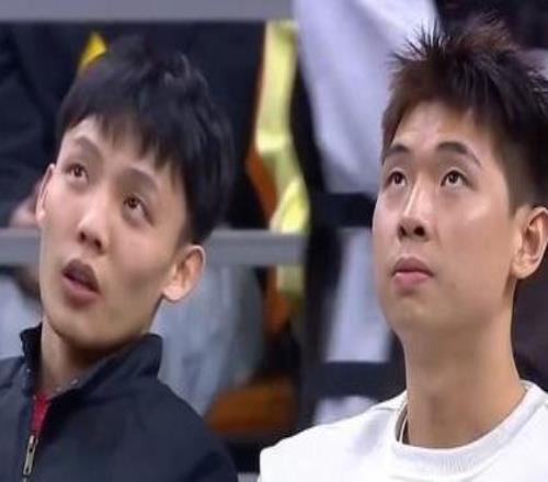 CBA第一階段完整排名：廣廈上海爭(zhēng)第1中游競(jìng)爭(zhēng)慘烈四川0勝23負(fù)