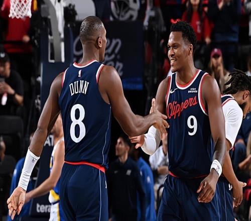 攻防兩端都有出色表現，但快船后場新援依然沒有找到投籃感覺