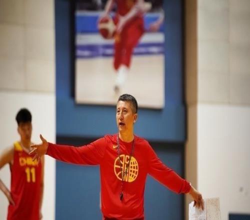 徐昕：落選國(guó)家隊(duì)完全理解郭導(dǎo)排兵布陣沒(méi)有機(jī)會(huì)就沉下心提升自己