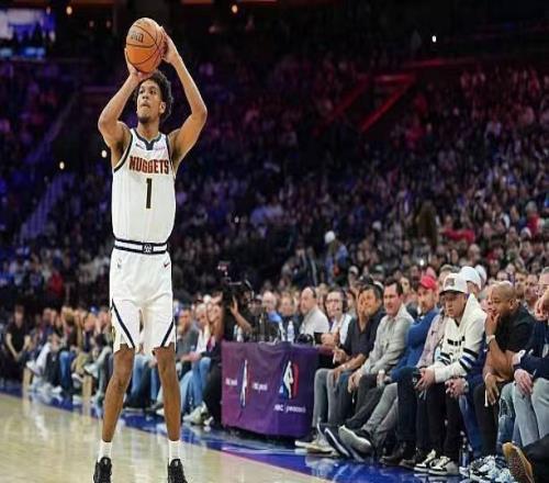 發(fā)展聯(lián)盟大殺四方砍下40分，掘金也可以試試這位全能型后場(chǎng)新秀