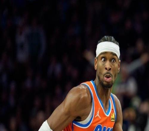 霍姆格倫28分8板2助NBA常規(guī)賽尼克斯100103雷霆