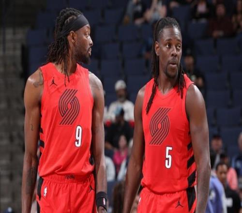 楊瀚森缺席！克林根被驅(qū)逐開拓者滅灰熊霍勒迪35+11格蘭特30+9