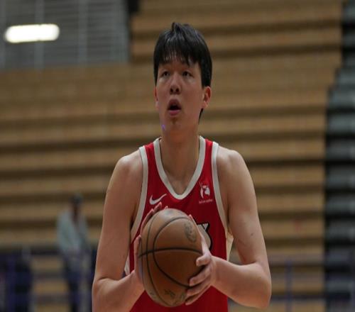 今日繼續休戰！楊瀚森因背傷再次缺戰G聯賽：賽前曾參加熱身訓練