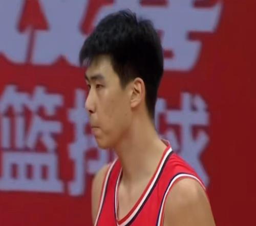 17+10+4帽！徐昕爆了！護(hù)框碾壓，進(jìn)攻完美終結(jié)，把山東打絕望了